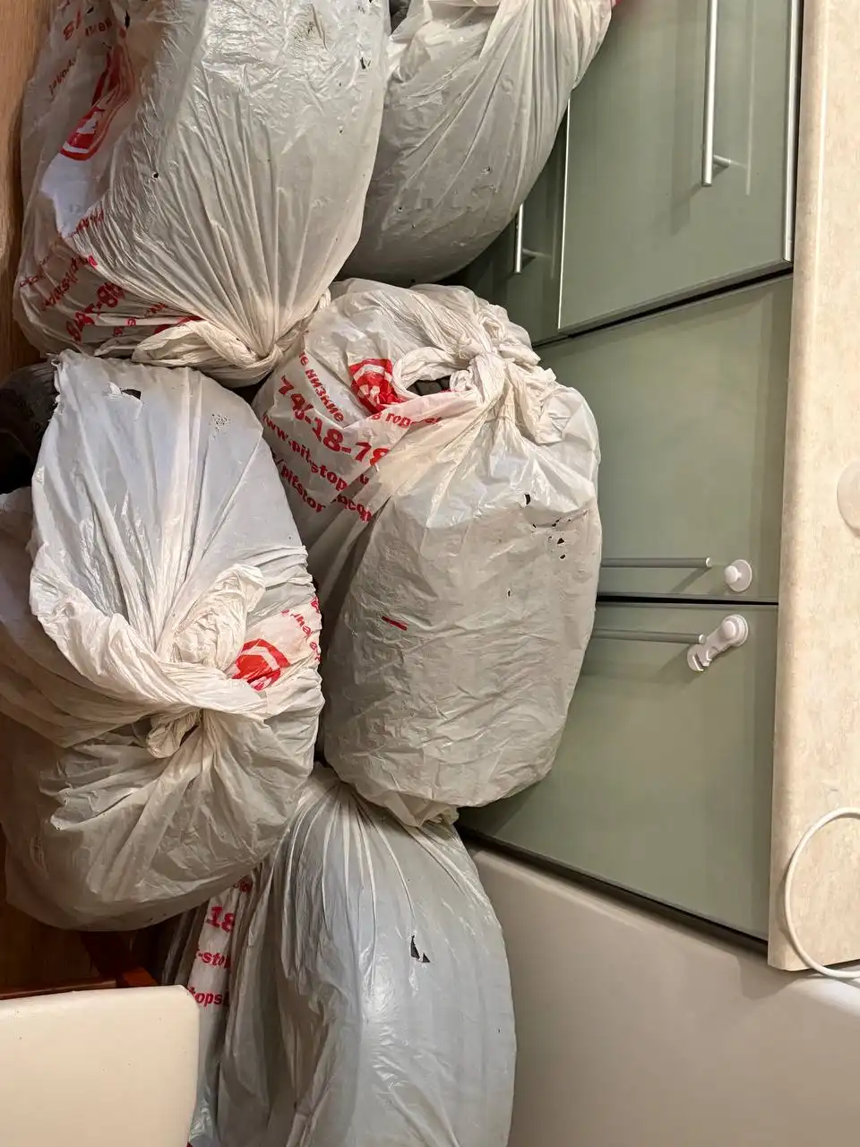 Летние шины Kuhmo 225/50 R17 5 штук 2016 года