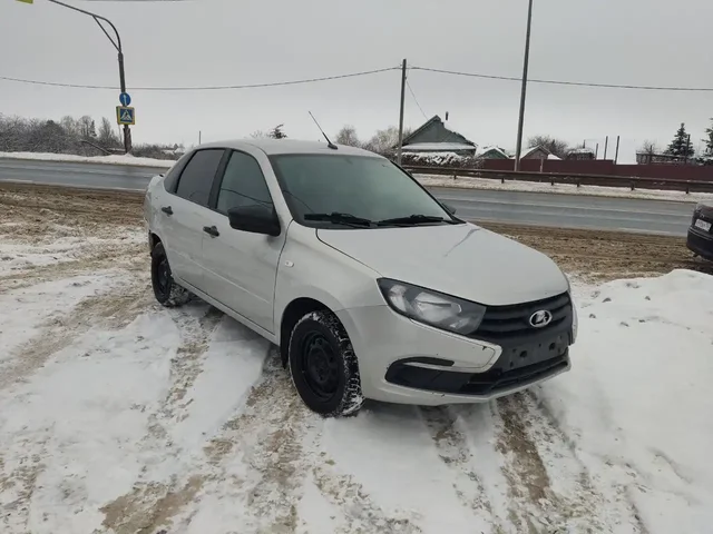 Продажа Lada Granta 2020 года, один владелец - Мотоциклы и мототехника в Самара