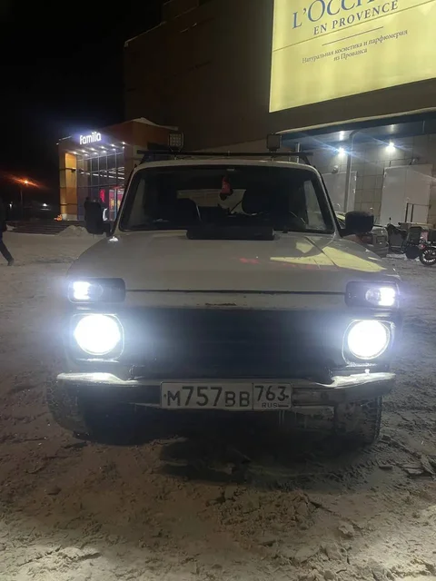 Продам Lada Niva 1999 года 4х4 - Аудиооборудование в Самара