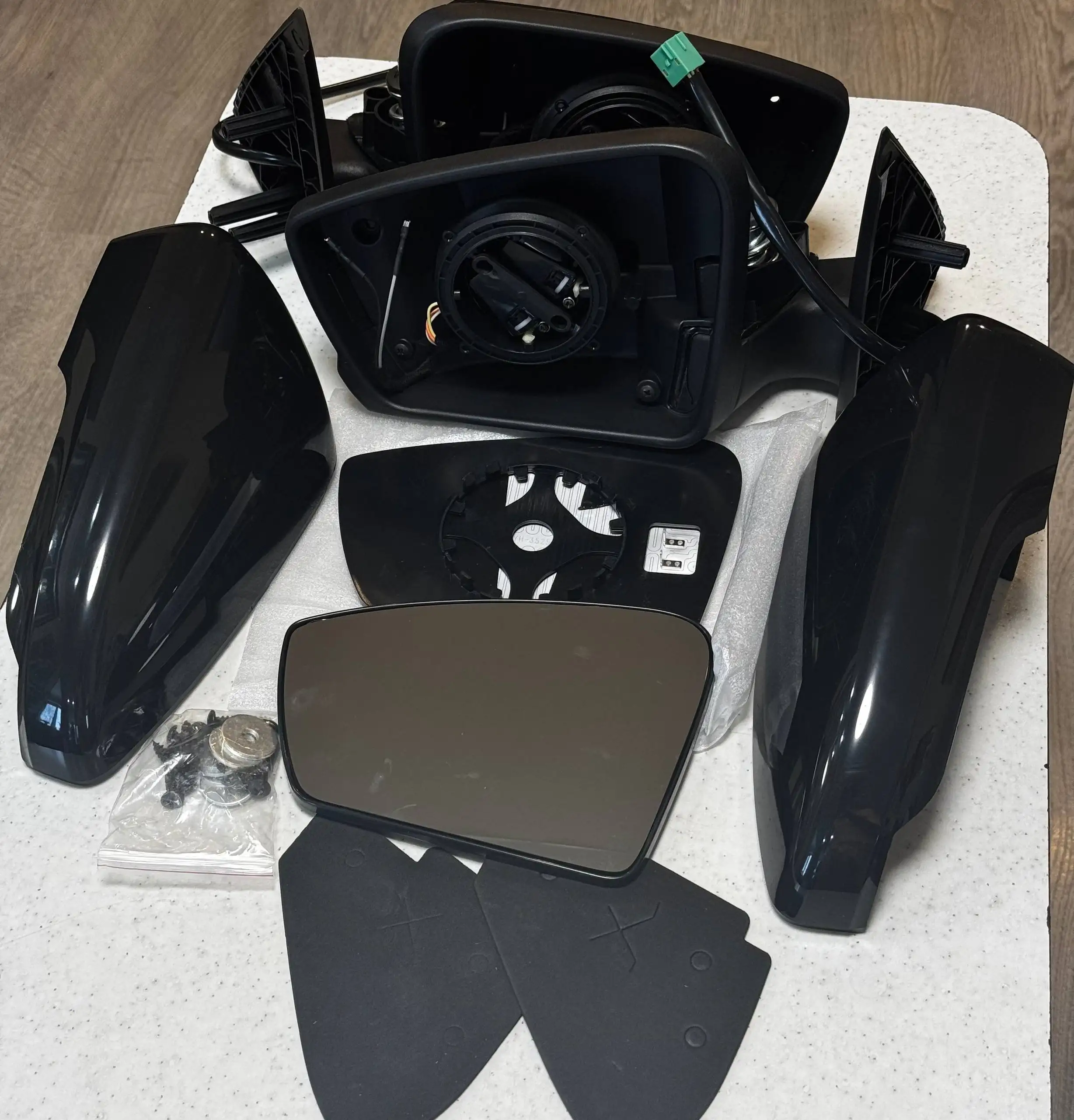 Продажа зеркал и фар на автомобили ВАЗ - Автозапчасти для ВАЗ (Запчасти) в Самара