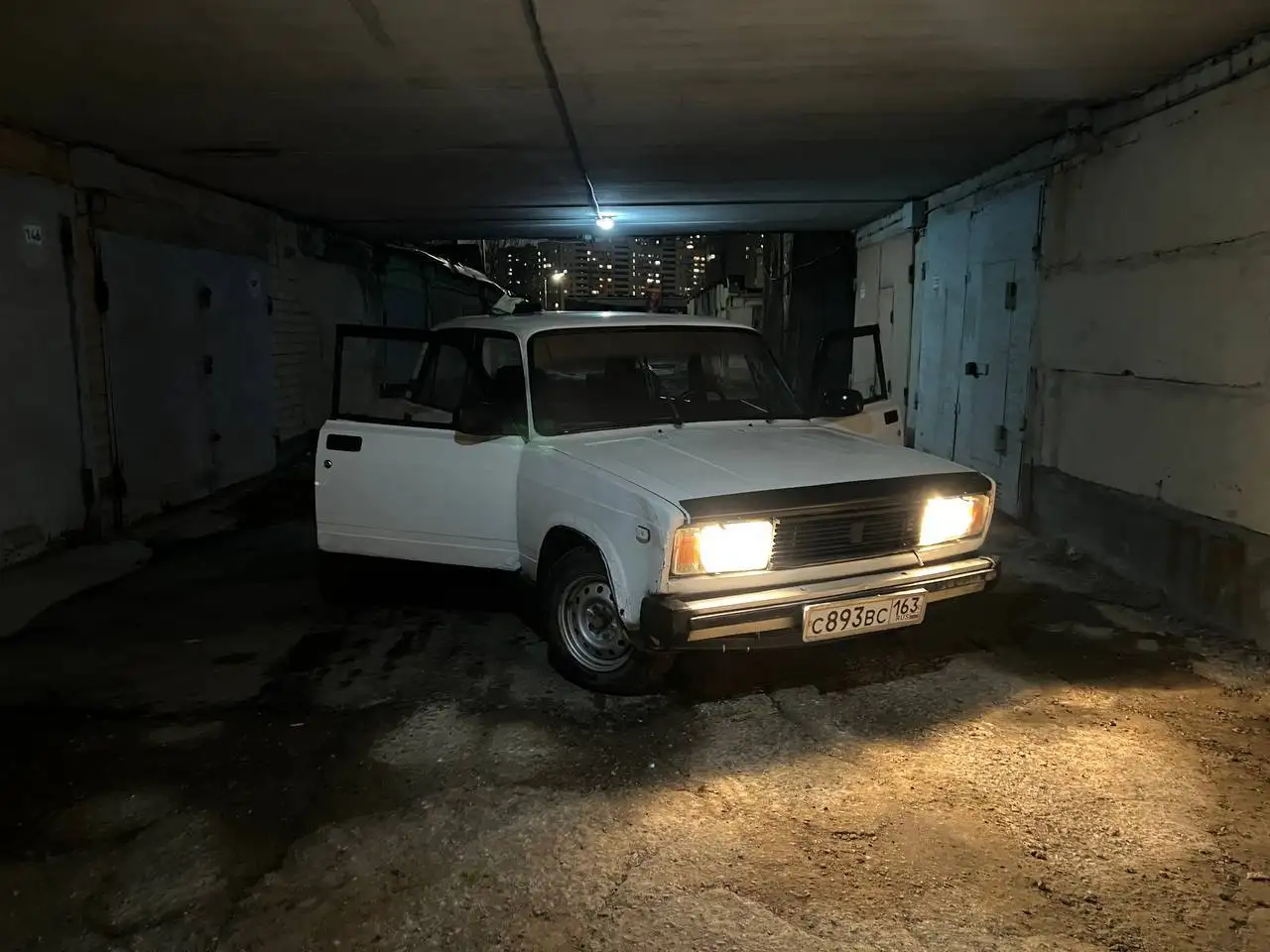 ВАЗ 2107 2002 года в хорошем состоянии - ВАЗ (Lada) (Авто) в Самара