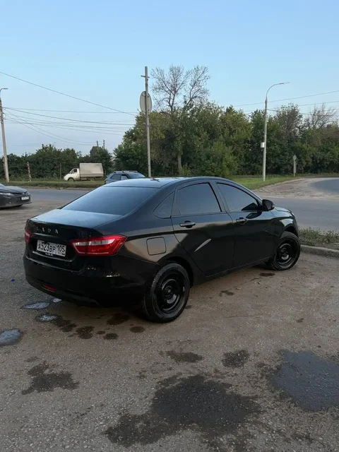 Продажа Лады Весты 2018 года выпуска в идеальном состоянии - Аудио и мультимедиа в Самара