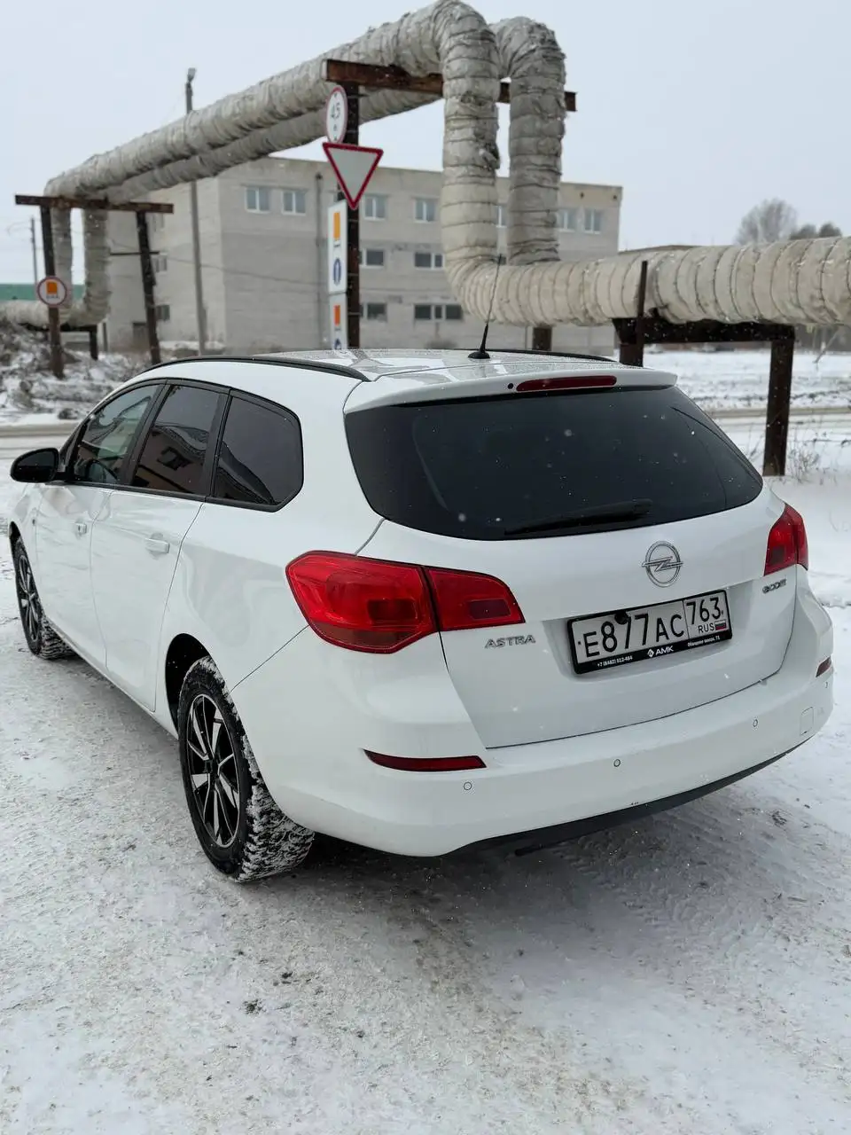 Продажа Opel Astra J 2011 года - Авто в Самара