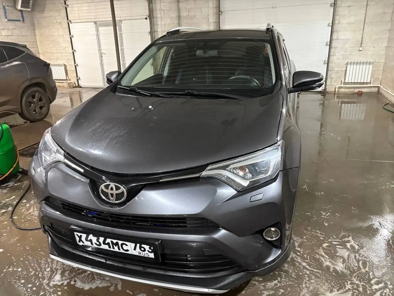 Продам Toyota RAV4 2015 года - Внедорожники/кроссоверы (Авто) в Самара