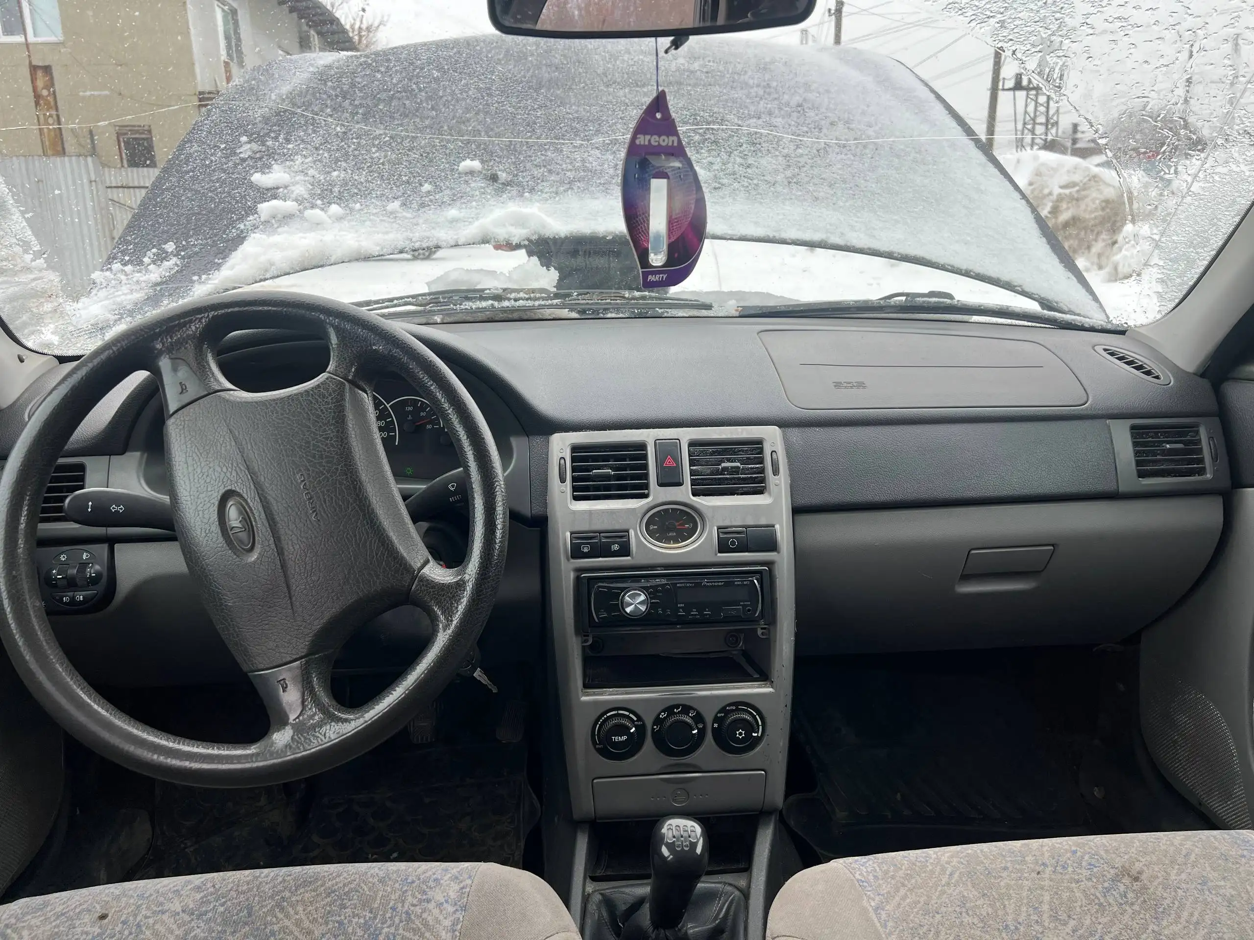 Продам Лада Приора 2010 года в люксовой комплектации - Авто в Самара