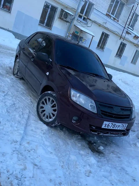 Продажа Лады Гранты 2013 года с кондиционером и ГБО - Легковые автомобили в Самара