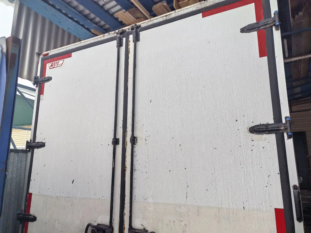 Продажа утепленного фургона для дачи или хозблока - Барахолка в Самара