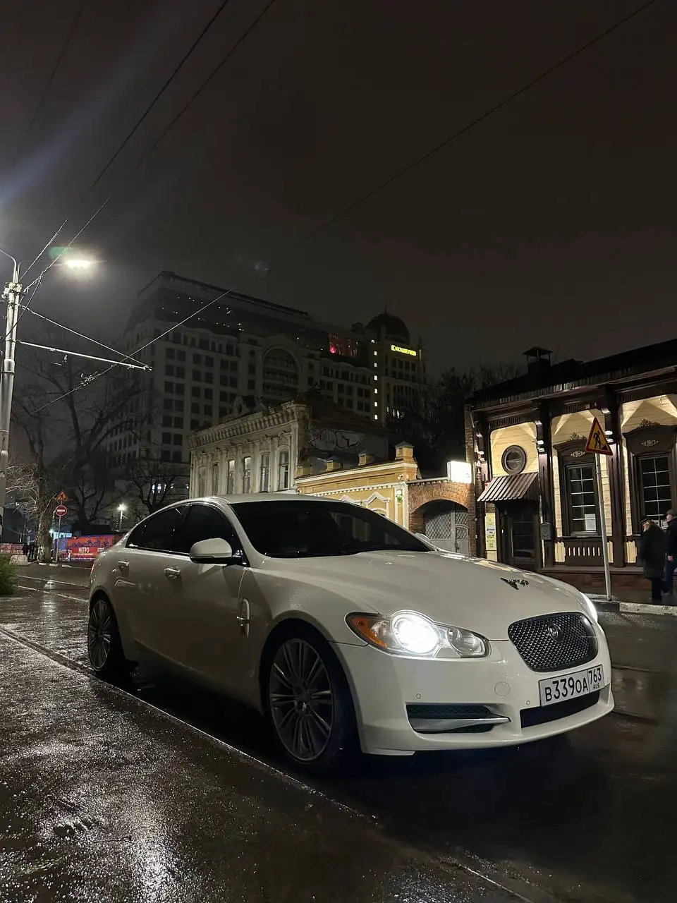 Ягуар XF 2010 года на дизельном двигателе 3.0 л - Легковые автомобили (Авто) в Самара