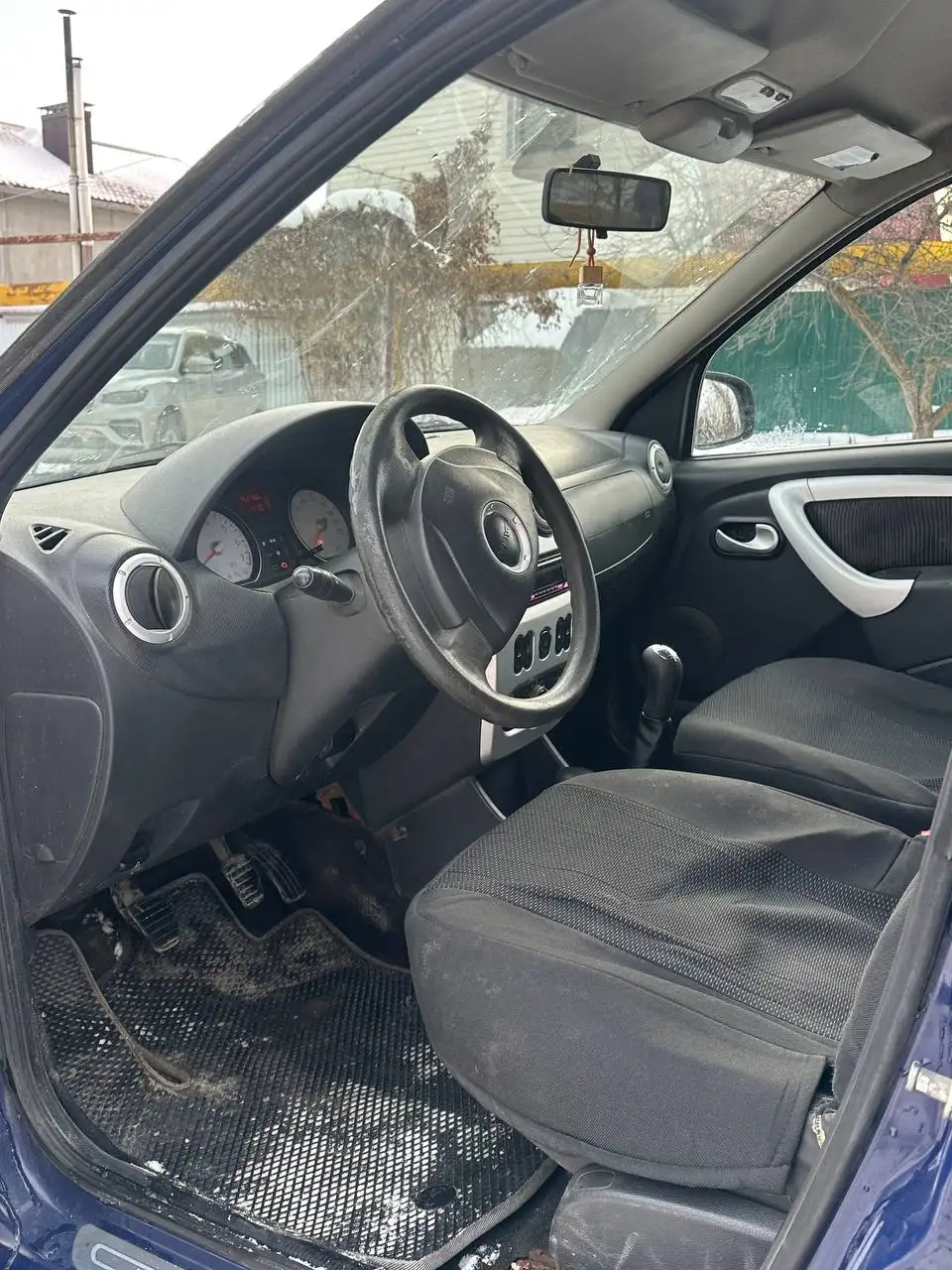 Продам Dacia Logan (Ларгус) 2009 года с пробегом 350000 км - Легковые автомобили (Авто) в Самара