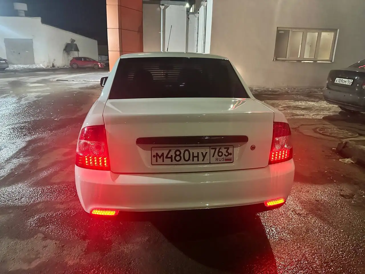 Lada Priora 2 2014 года в хорошем состоянии - Легковые автомобили (Авто) в Самара