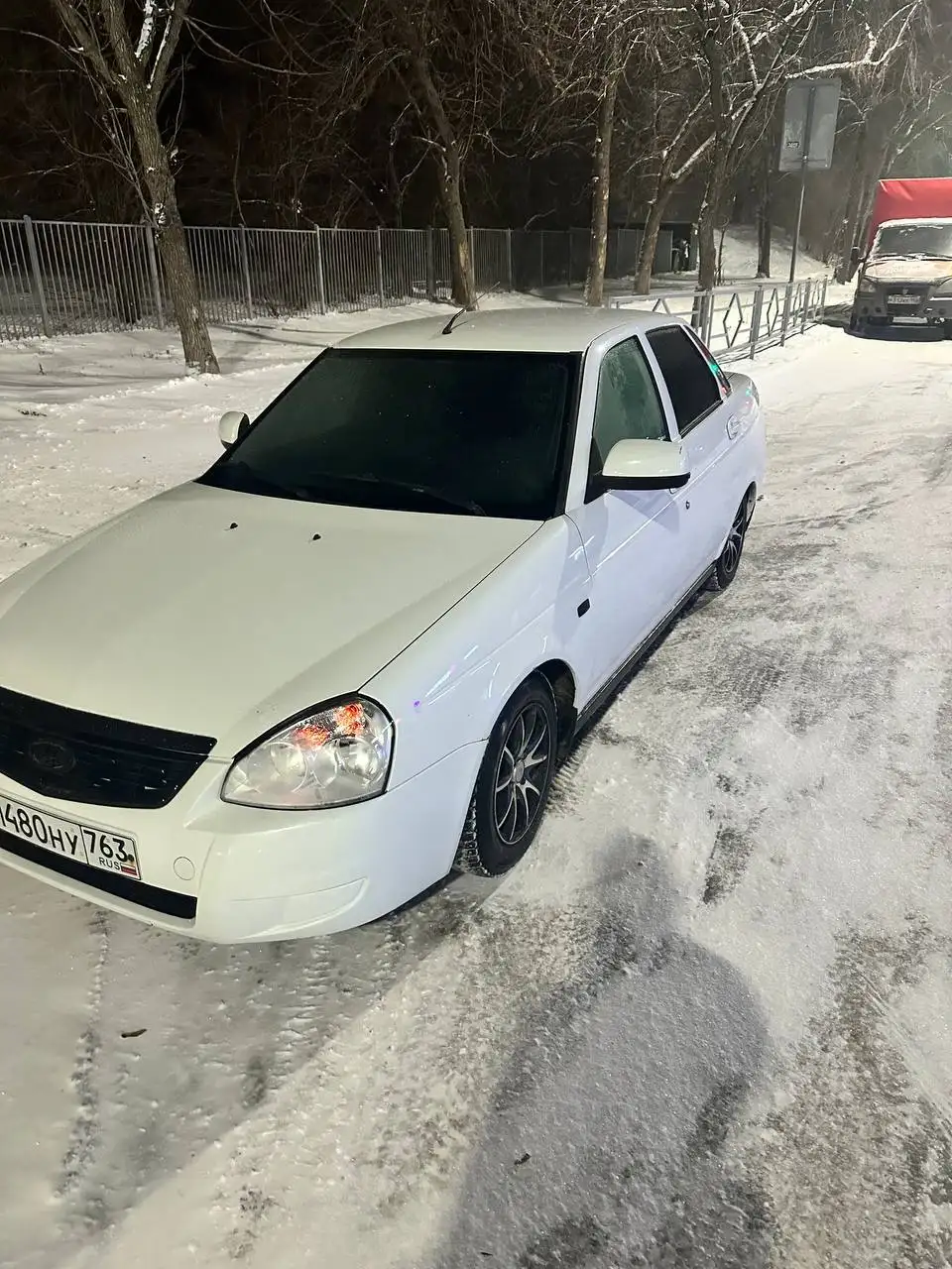 Lada Priora 2 2014 года в хорошем состоянии - Легковые автомобили (Авто) в Самара