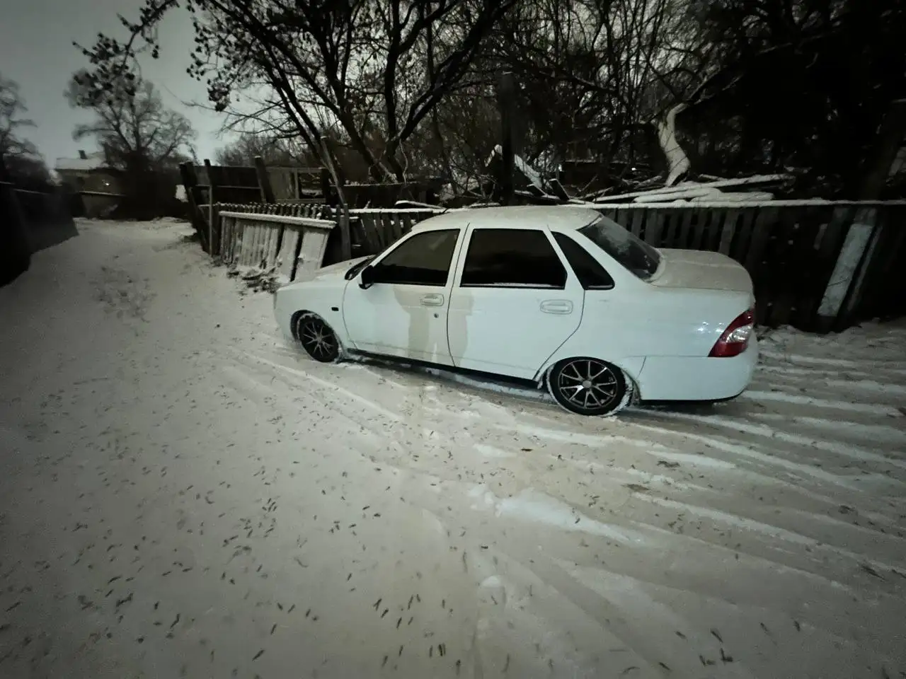 Lada Priora 2 2014 года в хорошем состоянии - Легковые автомобили (Авто) в Самара