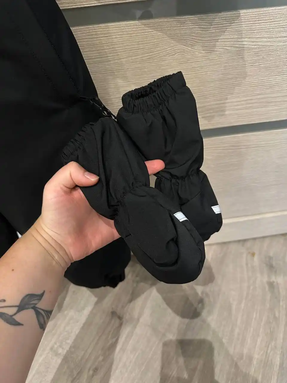 Детские зимние комбинезоны распродажа