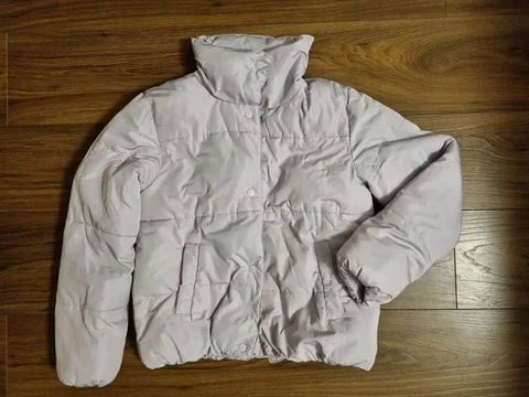 Женская куртка Cropp сиреневого цвета демисезонная - Одежда в Бутово