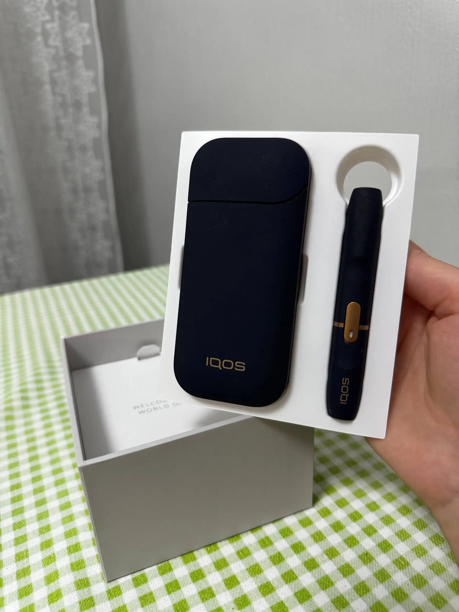 Продажа б/у комплекта IQOS 2.4 Plus