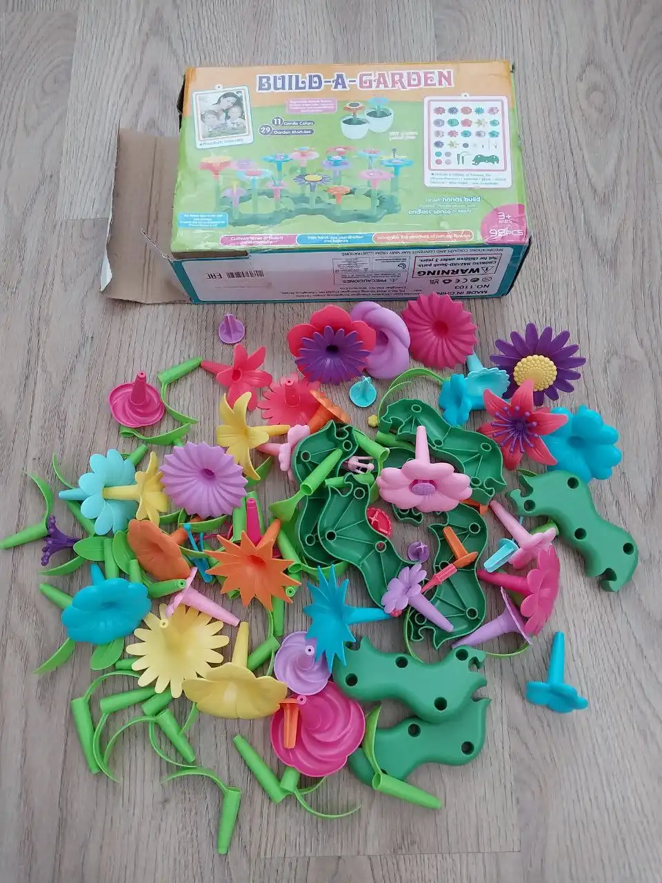 Конструктор Сад цветов 98 деталей