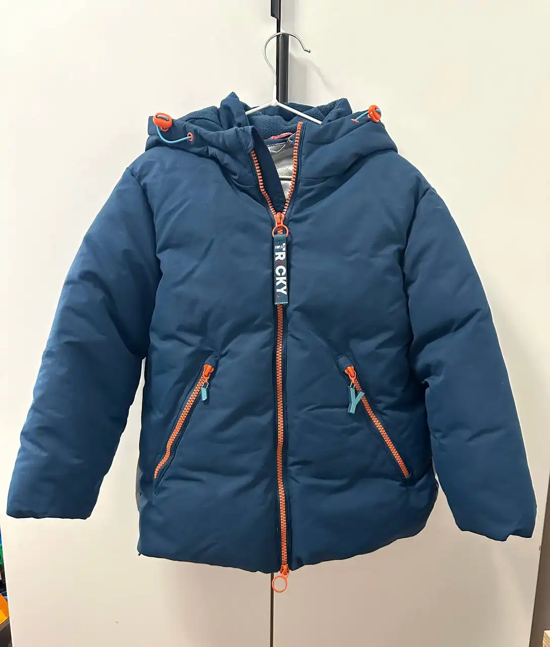 Куртка зимняя Pelican размер 104