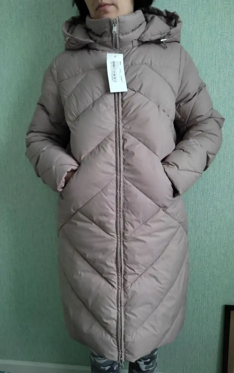 Новый пуховик 44 размера