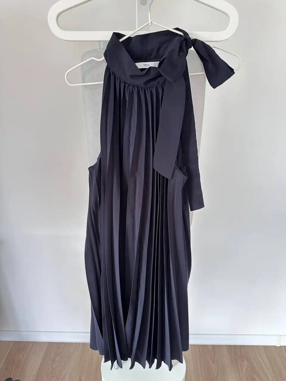 Платья 42-44 в отличном состоянии