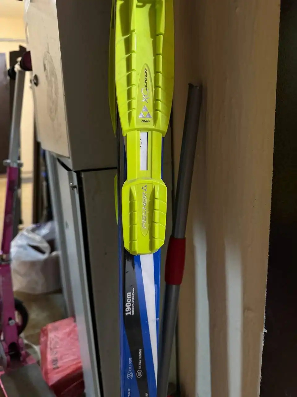 Лыжи 190 см в идеальном состоянии