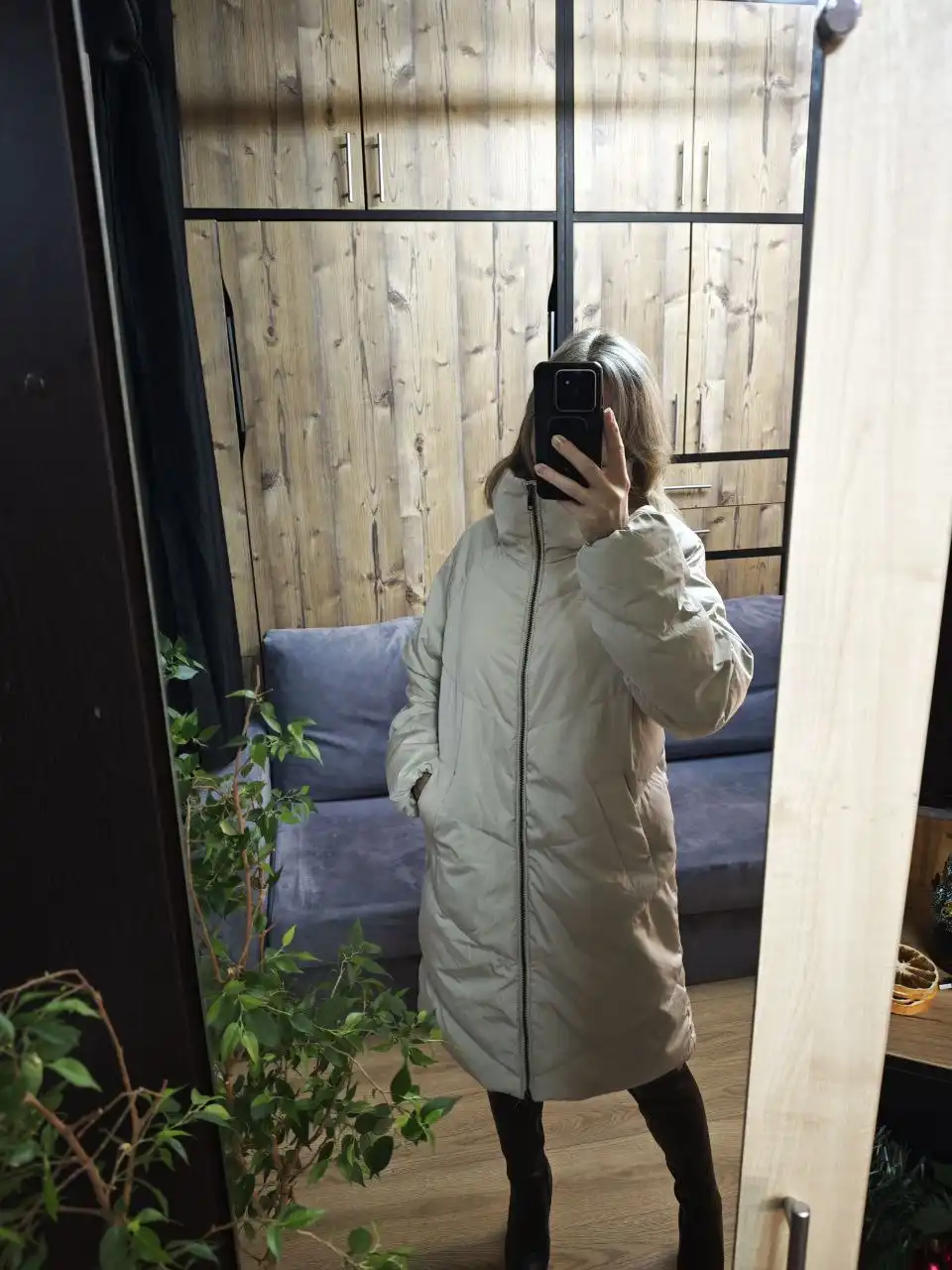 Женские куртки и пуховики зимние