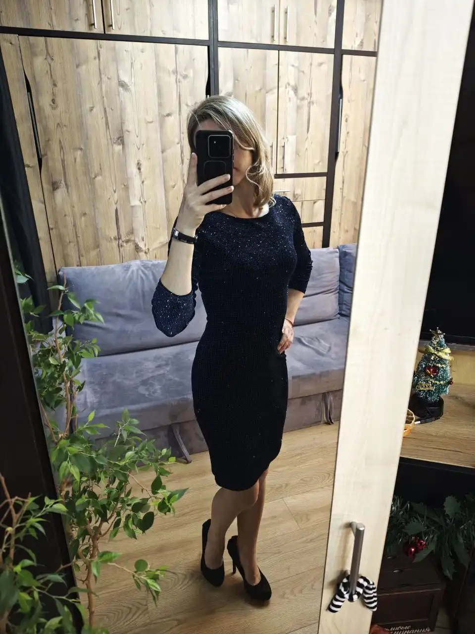 Платья вечерние, офисные, повседневные разных размеров