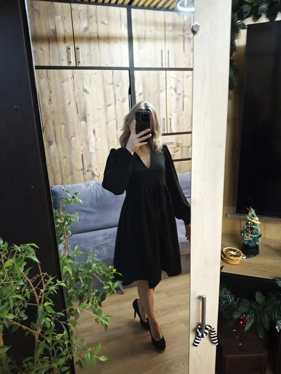 Платья вечерние, офисные, повседневные разных размеров