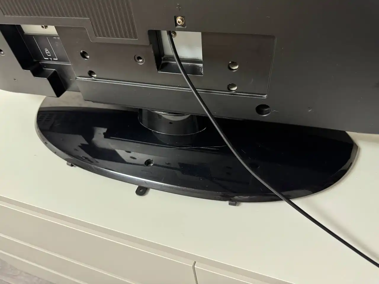 Телевизор Toshiba 32RV733R 32 дюйма