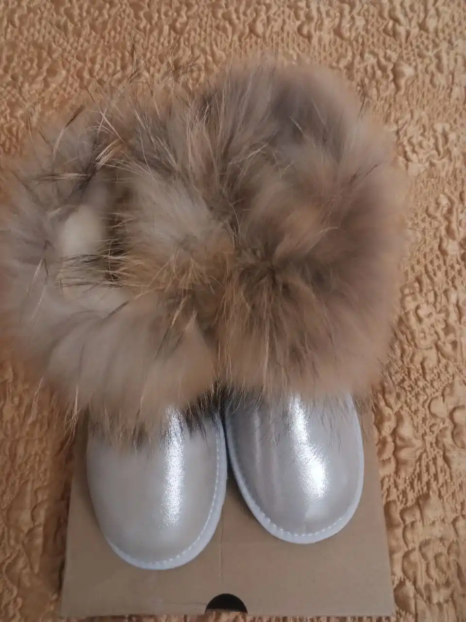 Дубленка из натуральной кожи и меха енота