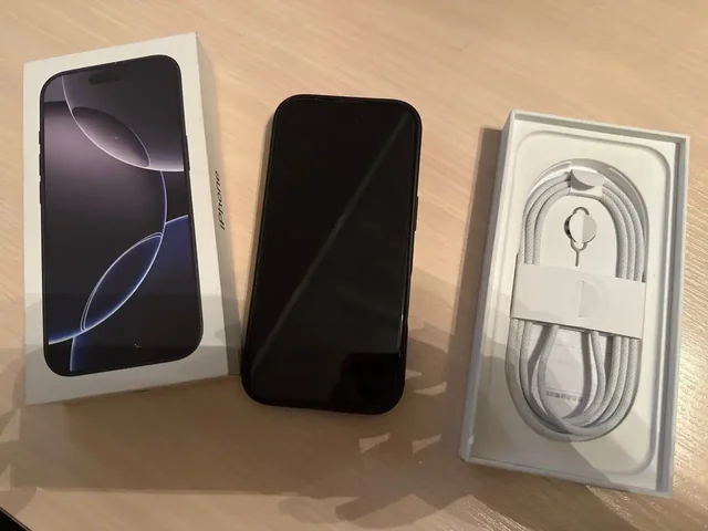 iPhone 16 Pro 128 ГБ черный в идеальном состоянии - частное объявление в Коммунарка