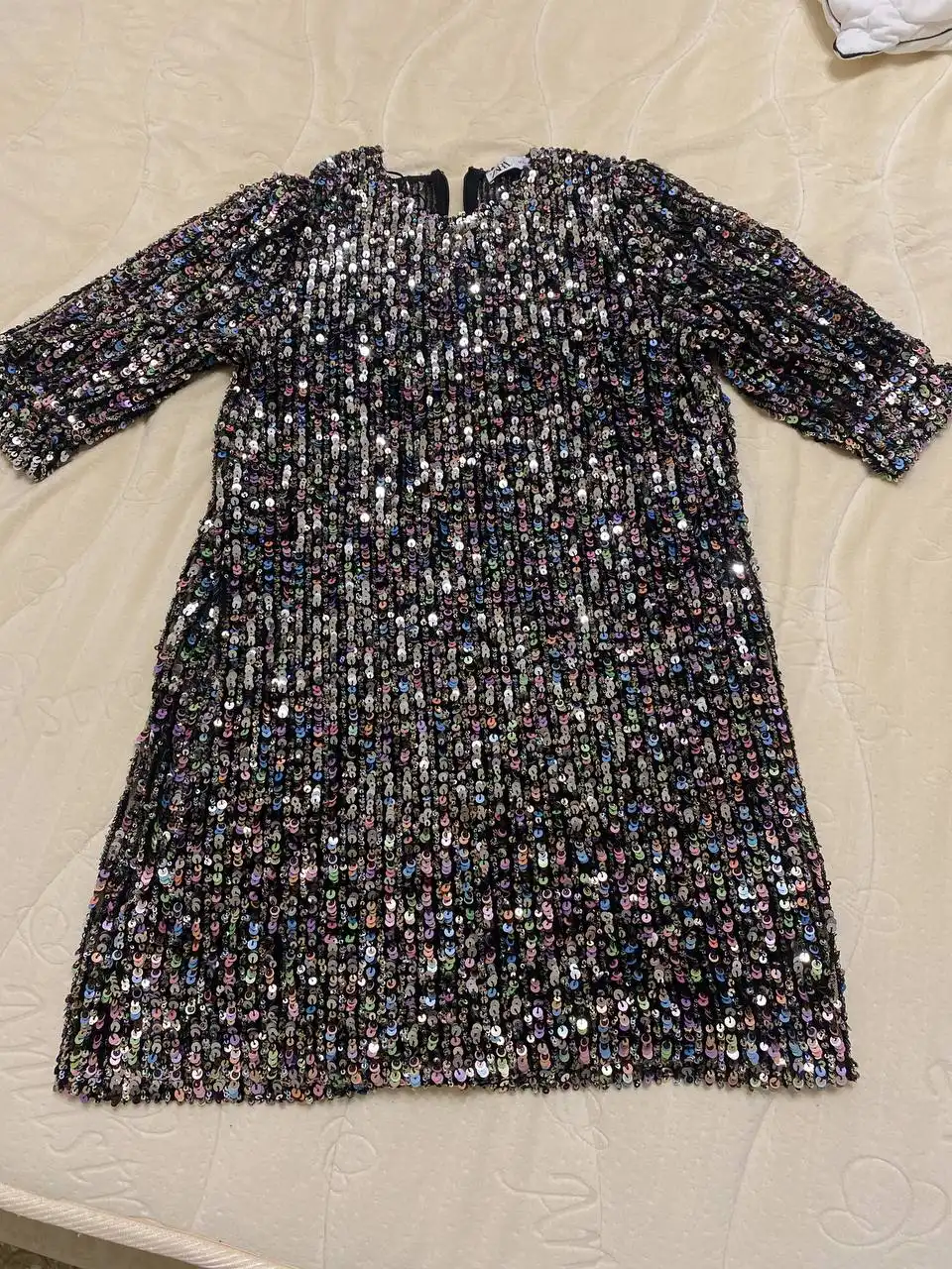 Продам платье Zara 44-46