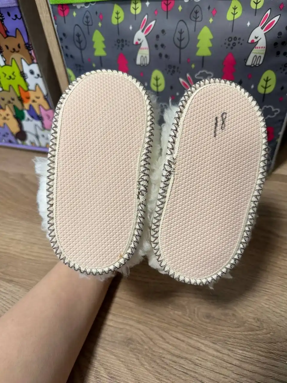 Новые меховые тапочки (чуни) 25-26 размер