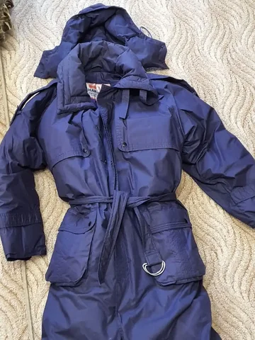 Пуховик размер L 48-50 - Одежда в Подольск