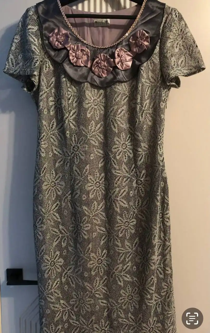 Нарядное платье вискоза с кружевом размер 48