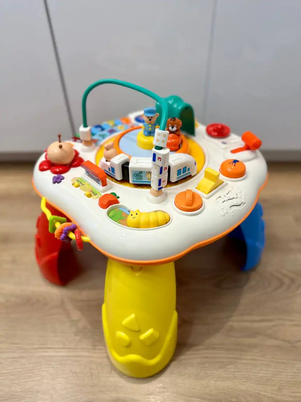 Игровой стол для детей