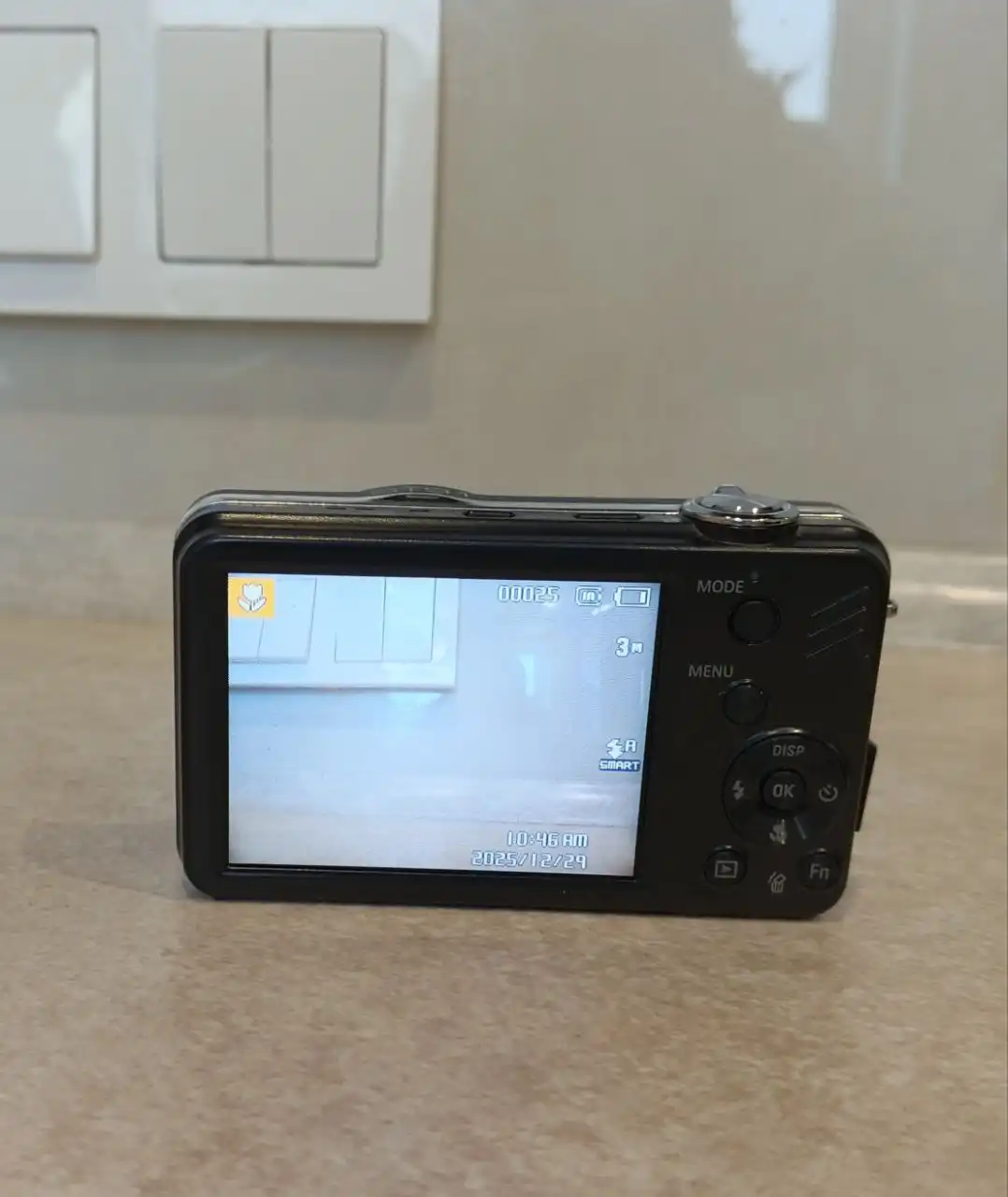 Фотоаппарат Samsung zoom lens с чехлом и зарядкой