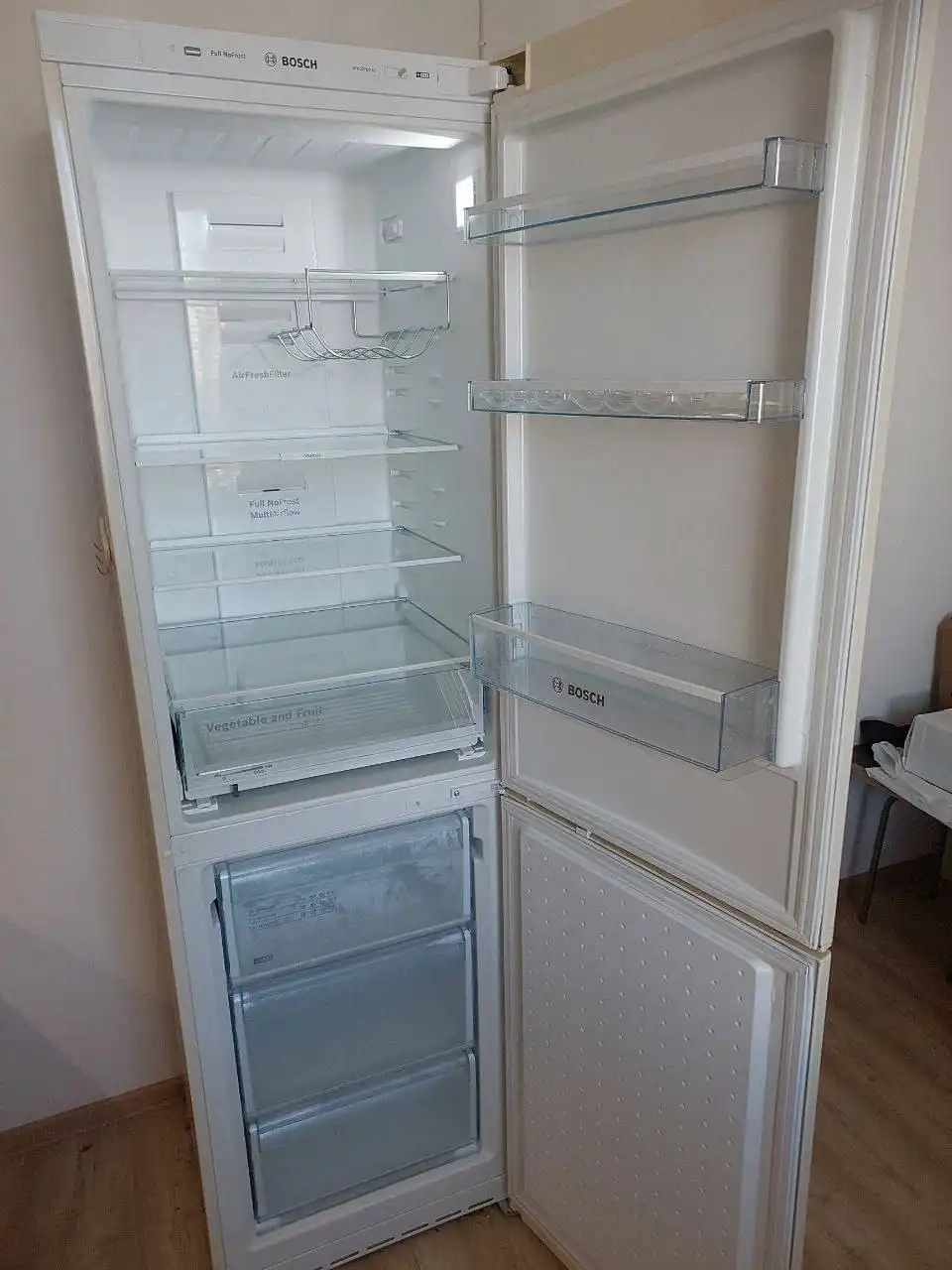 Холодильник Bosch в отличном состоянии
