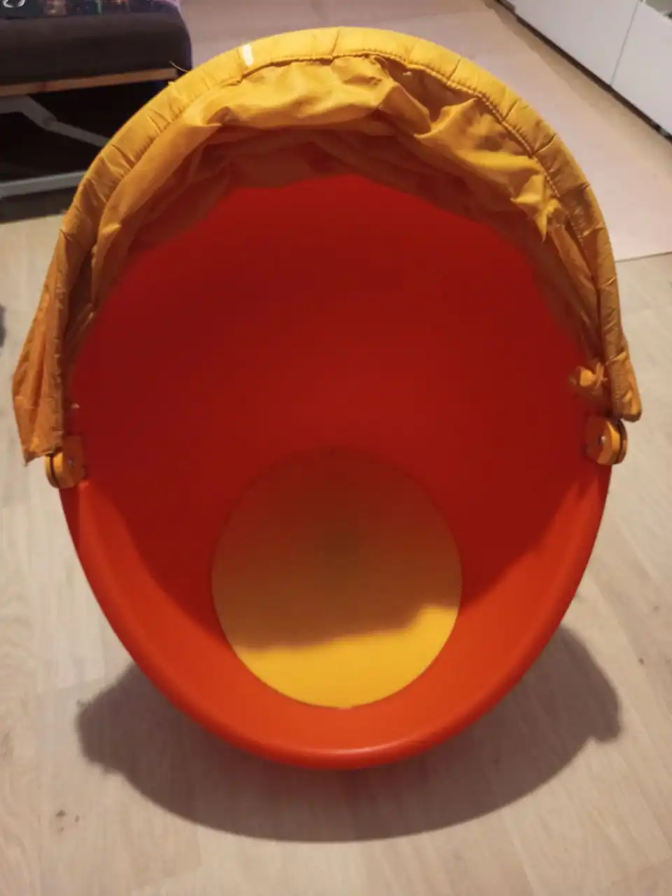 Кресло яйцо Икея для детей