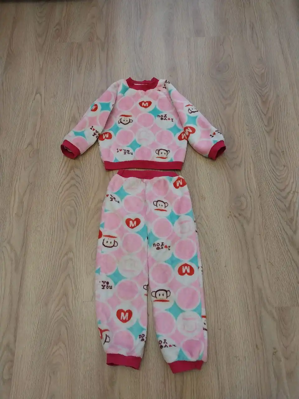 Продажа розовой теплой пижамы