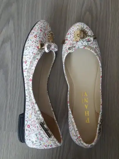 Продажа обуви разных видов и размеров - Обувь (Одежда) в Москва