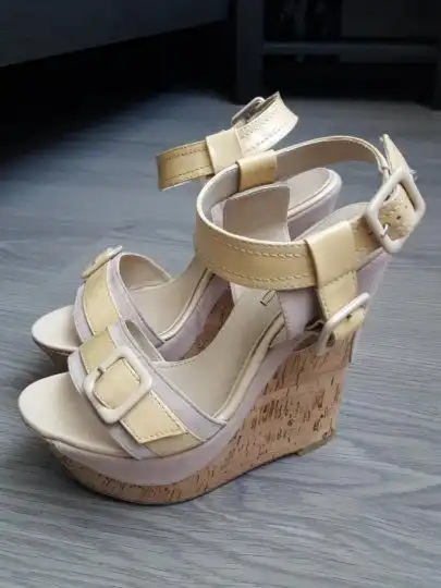 Продажа обуви разных видов и размеров - Обувь (Одежда) в Москва