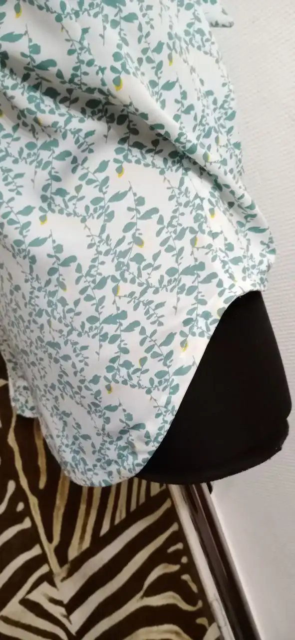 Блузка из шифона необычного фасона