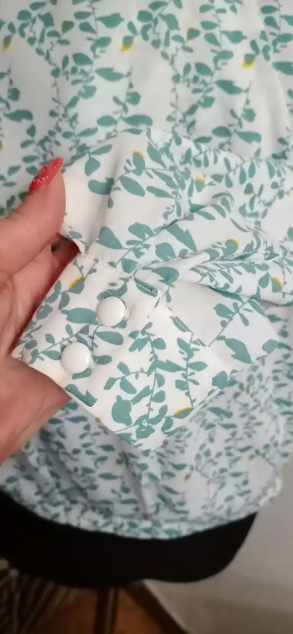 Блузка из шифона необычного фасона