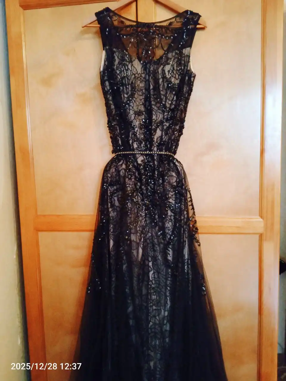 Вечернее платье черное кружевное 46-48 - Одежда в Москва
