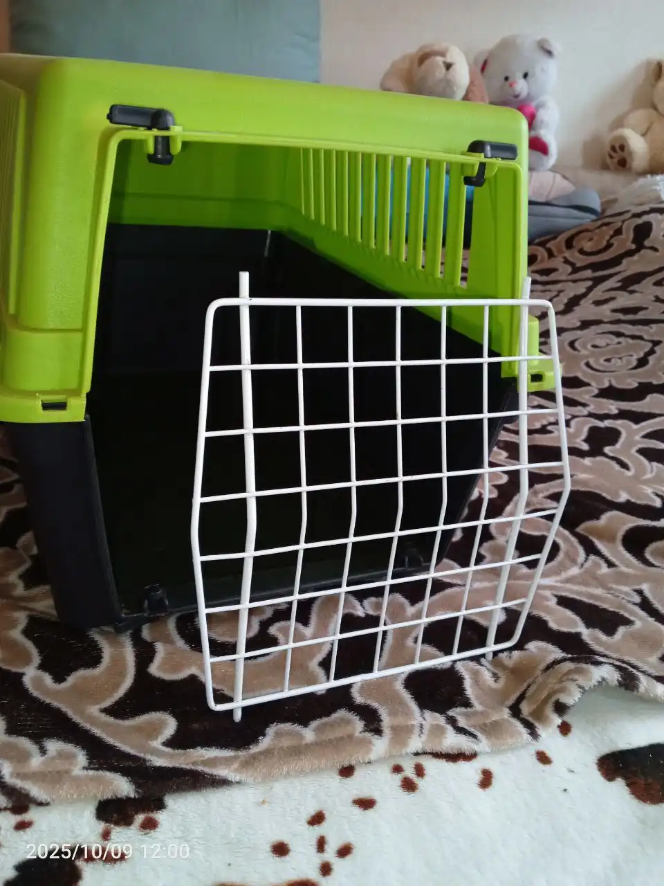 Переноска для кота среднего размера