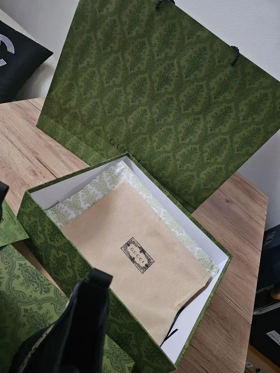 Новые ботильоны Gucci Canvas размер 40-41