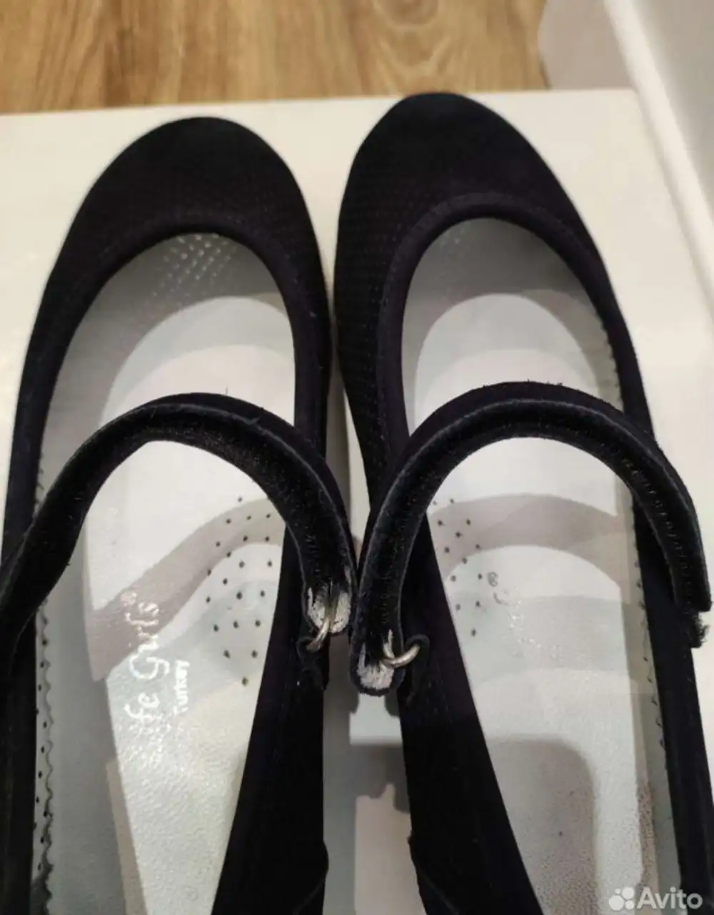 Школьные туфельки тёмно-синего цвета