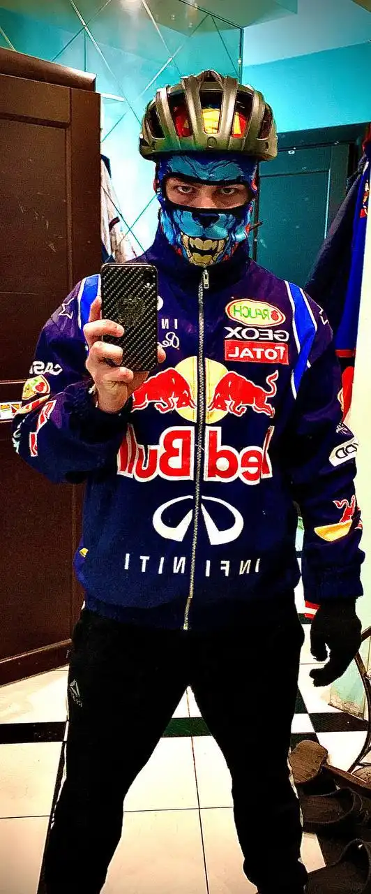 Продажа куртки размер 50/52 - Верхняя одежда (Одежда) в Подольск