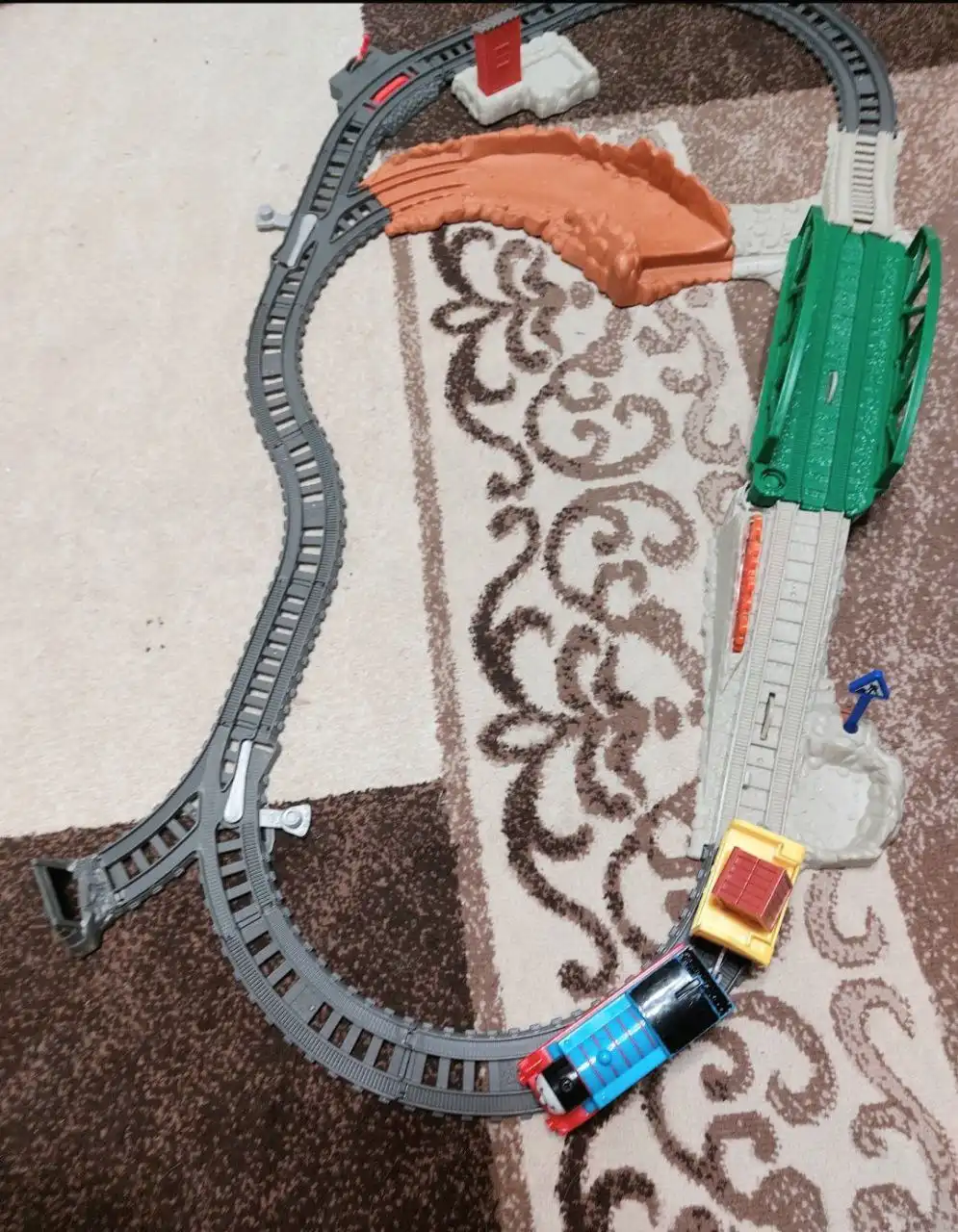 Игра Дорога Томас и его друзья с мостом и грузом - Игрушки (Товары для детей) в Одинцово