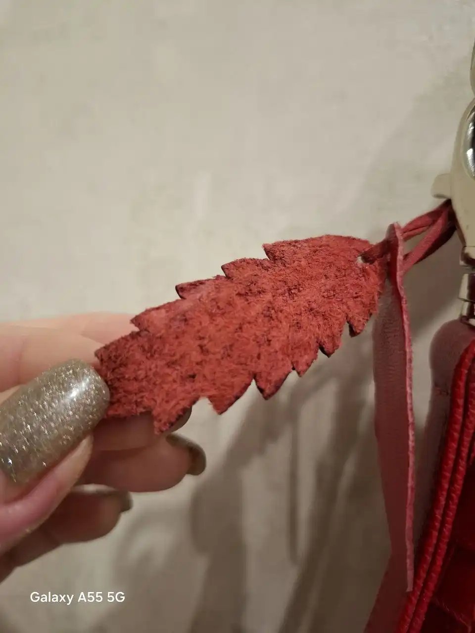 Сумка из крокодиловой кожи красного цвета - Сумки (Одежда) в Бутово